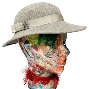 Vintage Adolfo II Gray Wool Felt Hat with Bow Accent Small/Medium Fit